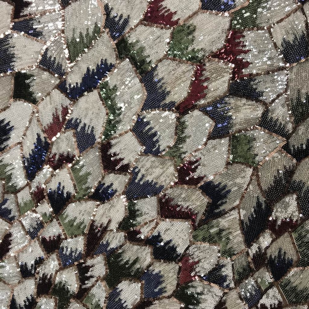 2020 New Beautiful Popular Wholesale Embroidery Sequin Lace Fabric Mesh